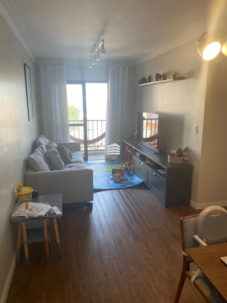 Apartamento com 3 dormitórios e deposito 2 vagas.l