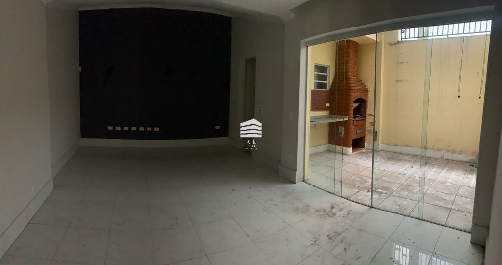 Sobrado com 1 dormitório à venda, 141 m² - Moema -