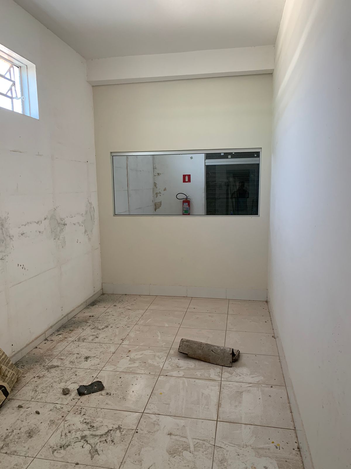 Galpão / Depósito / Armazém  à venda, 230m² — foto 37 de 43