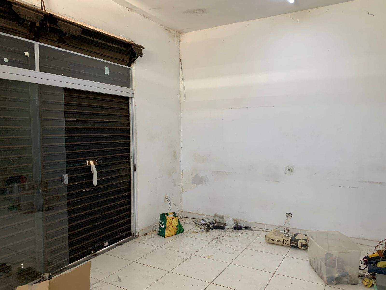 Galpão / Depósito / Armazém  à venda, 230m² — foto 39 de 43
