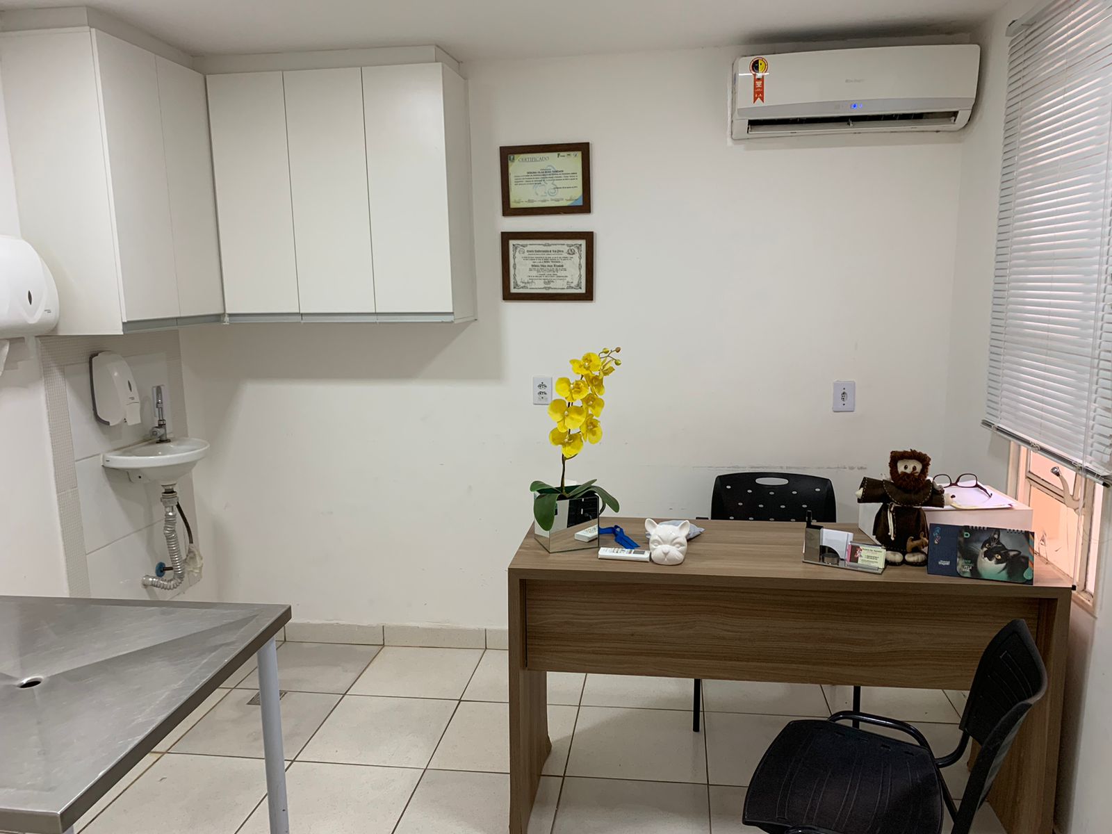 Galpão / Depósito / Armazém  à venda, 230m² — foto 11 de 43