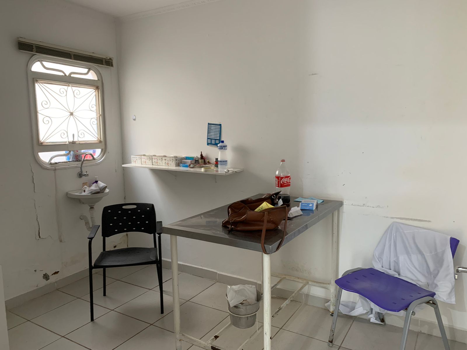 Galpão / Depósito / Armazém  à venda, 230m² — foto 13 de 43