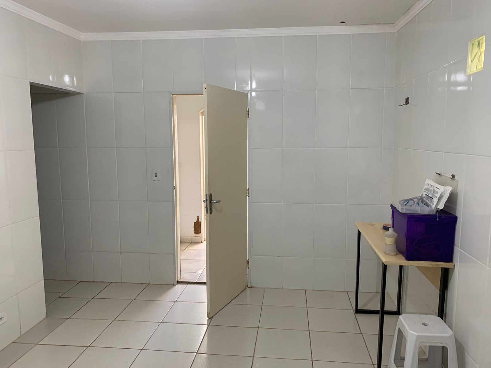 Galpão / Depósito / Armazém  à venda, 230m² — foto 19 de 43