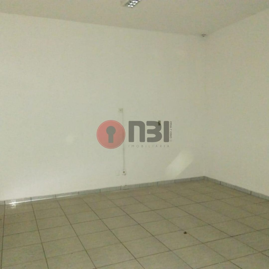 Galpão / Depósito / Armazém  para aluguel, 230m² — foto 6 de 13