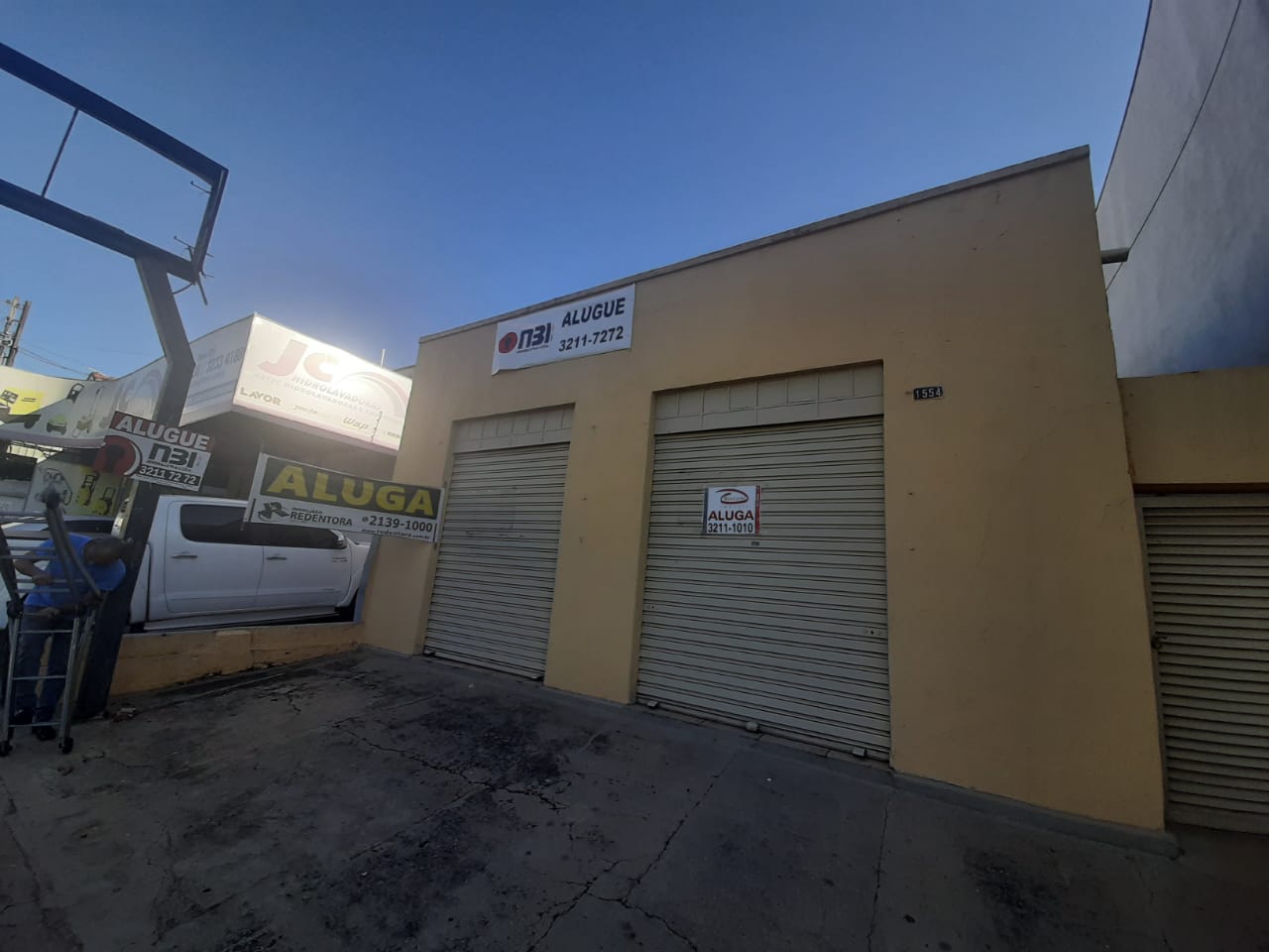 Galpão / Depósito / Armazém  para aluguel, 230m² — foto 10 de 13