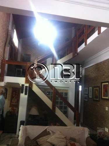 Casa com 3 quartos à venda, 238m² — foto 9 de 38