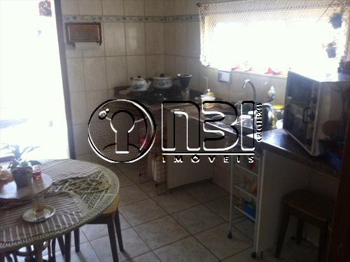 Casa com 3 quartos à venda, 238m² — foto 14 de 38