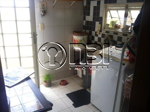 Casa com 3 quartos à venda, 238m² — foto 16 de 38
