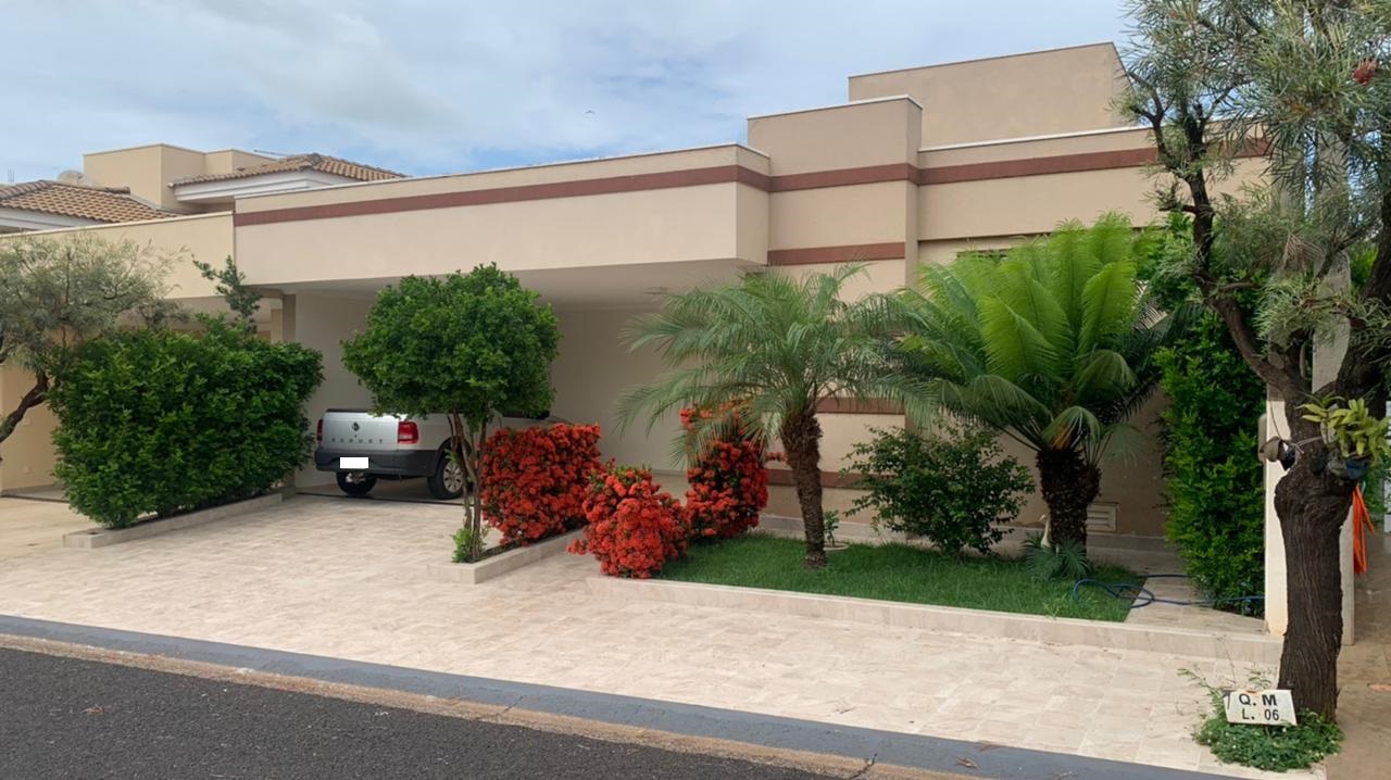 Casa com 3 quartos à venda, 190m² — foto 2 de 28