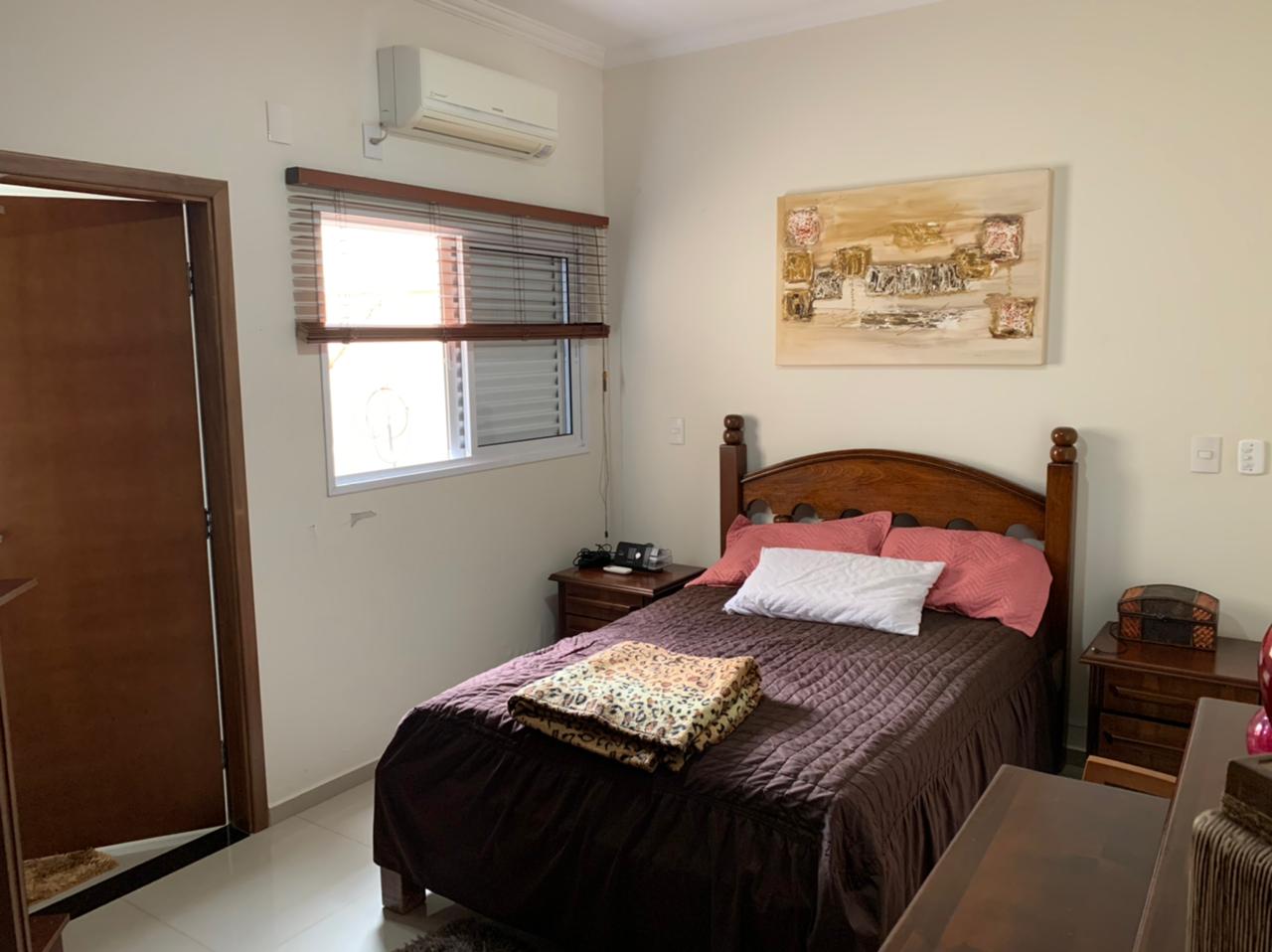 Casa com 3 quartos à venda, 190m² — foto 10 de 28