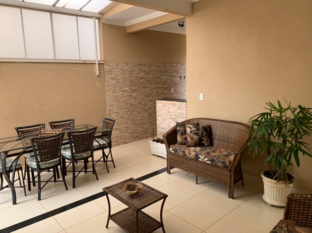 Casa com 3 quartos à venda, 190m² — foto 17 de 28