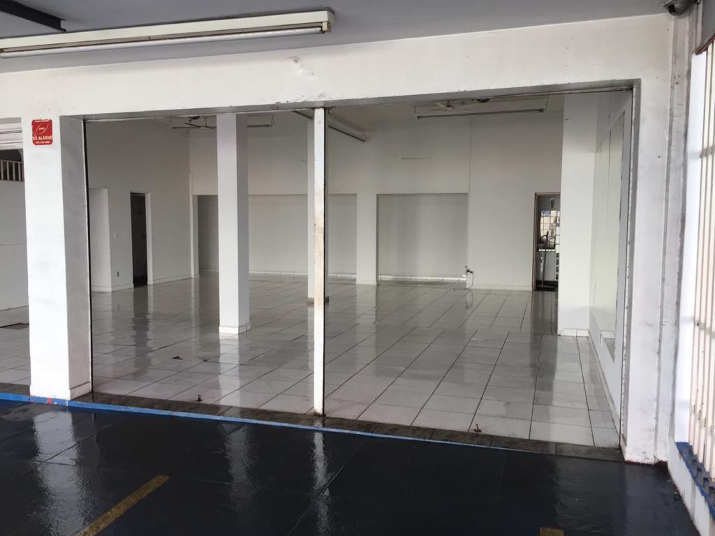 Galpão / Depósito / Armazém  para aluguel, 220m² — foto 20 de 20