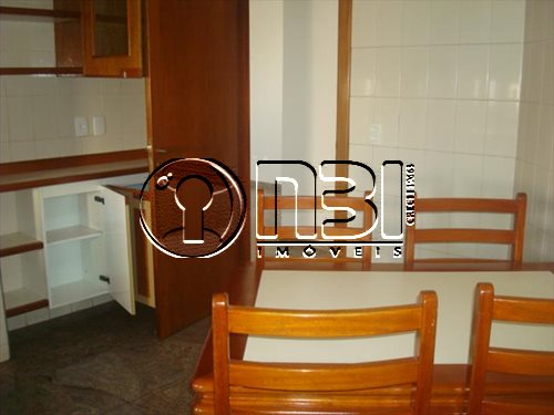 Apartamento com 2 quartos à venda, 300m² — foto 1 de 31