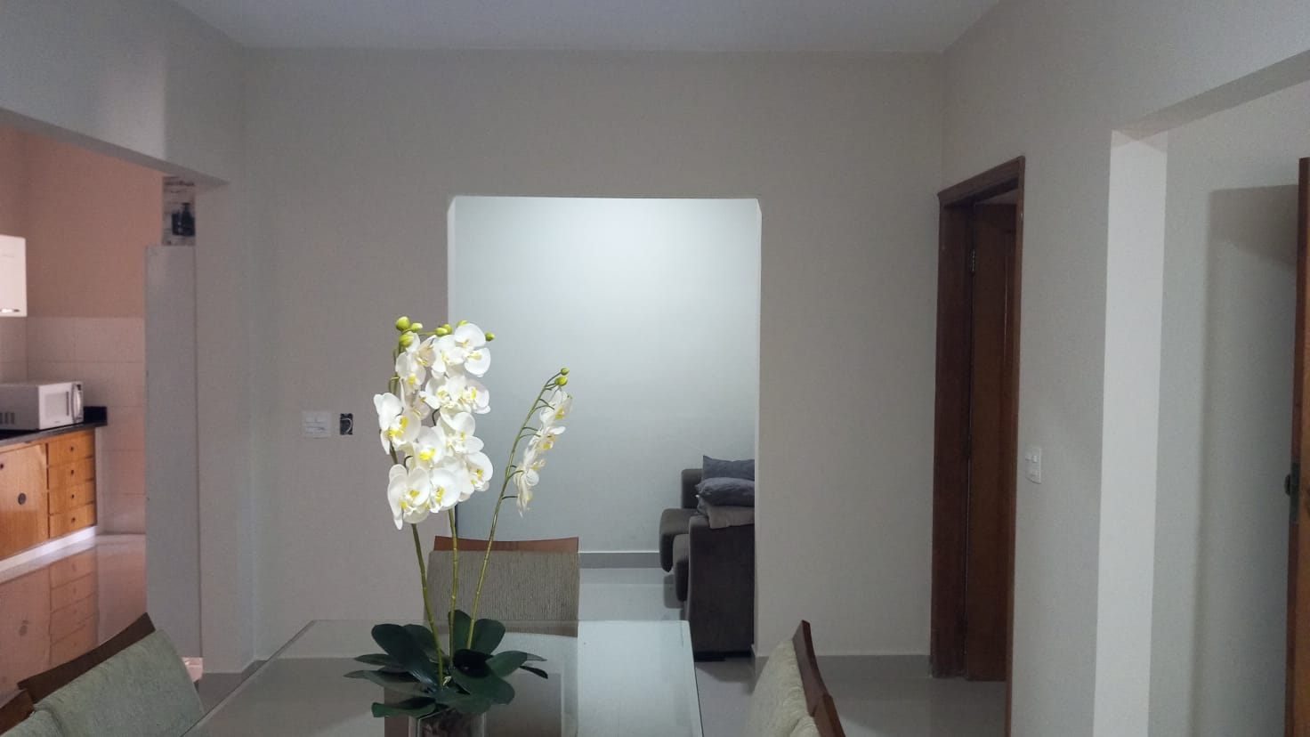 Casa com 3 quartos à venda, 201m² — foto 4 de 19