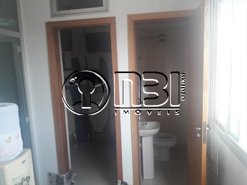 Apartamento com 4 quartos à venda, 230m² — foto 1 de 29
