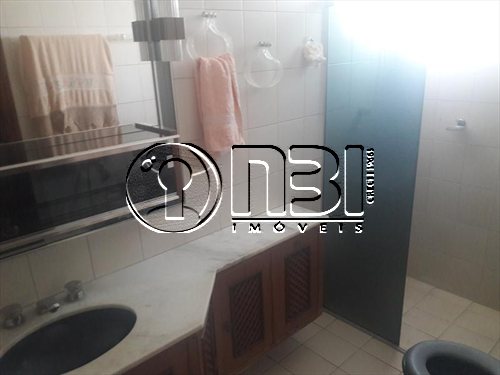 Apartamento com 4 quartos à venda, 230m² — foto 18 de 29