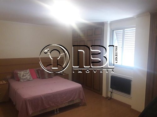Apartamento com 4 quartos à venda, 230m² — foto 24 de 29