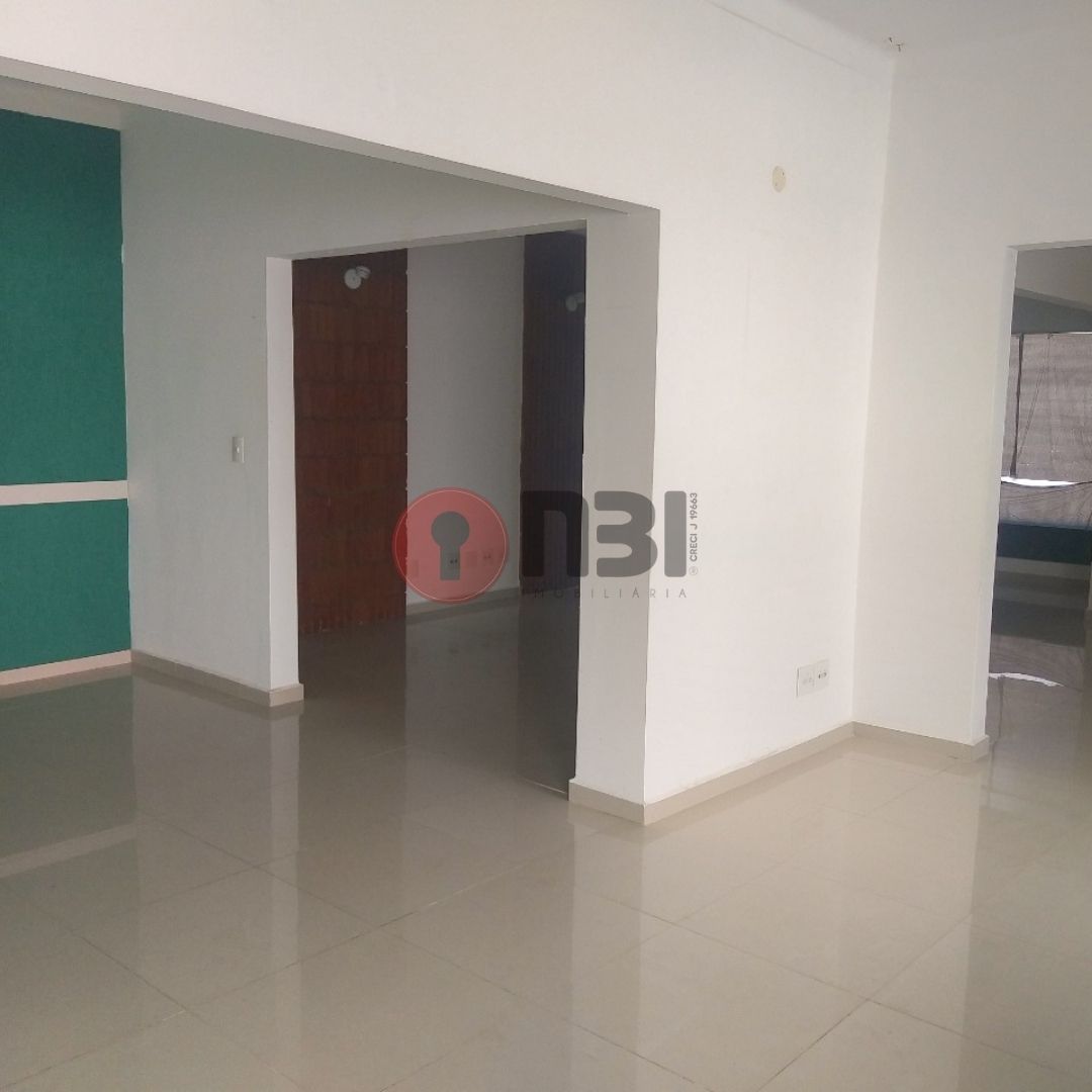 Galpão / Depósito / Armazém  para aluguel, 221m² — foto 4 de 24