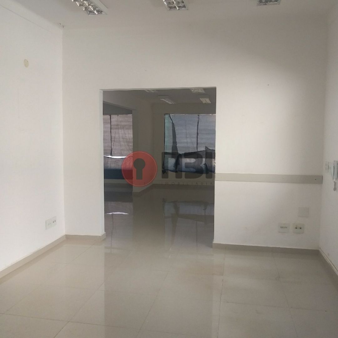 Galpão / Depósito / Armazém  para aluguel, 221m² — foto 24 de 24
