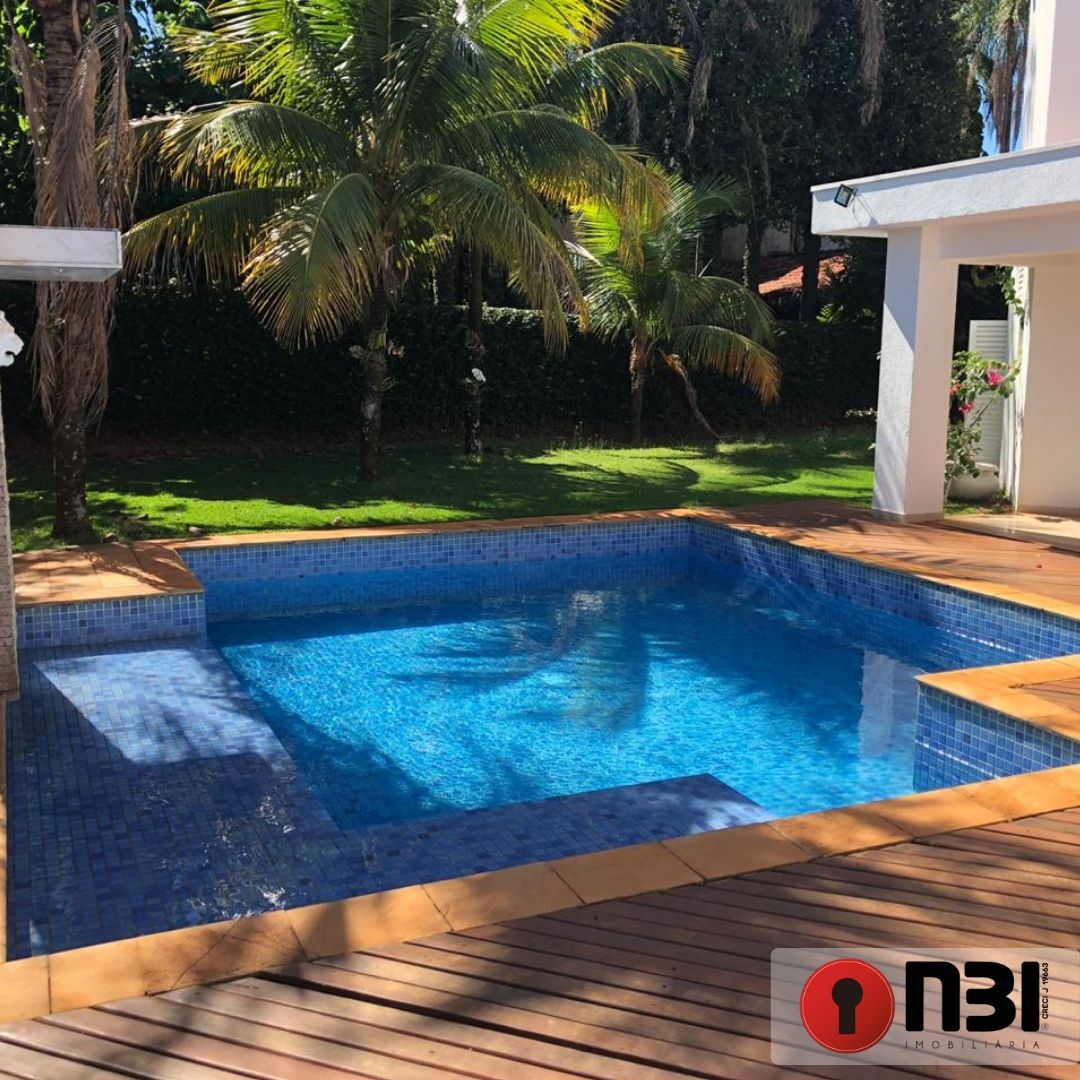 Casa com 4 quartos à venda, 400m² — foto 2 de 40