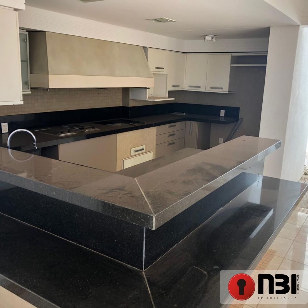 Casa com 4 quartos à venda, 400m² — foto 38 de 40