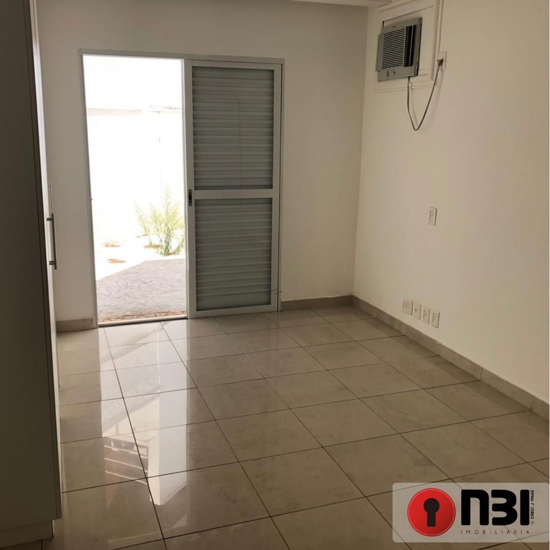 Casa com 4 quartos à venda, 400m² — foto 8 de 40