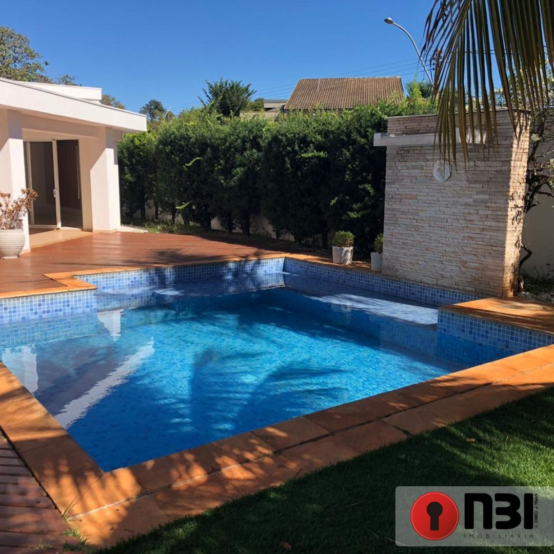 Casa com 4 quartos à venda, 400m² — foto 13 de 40