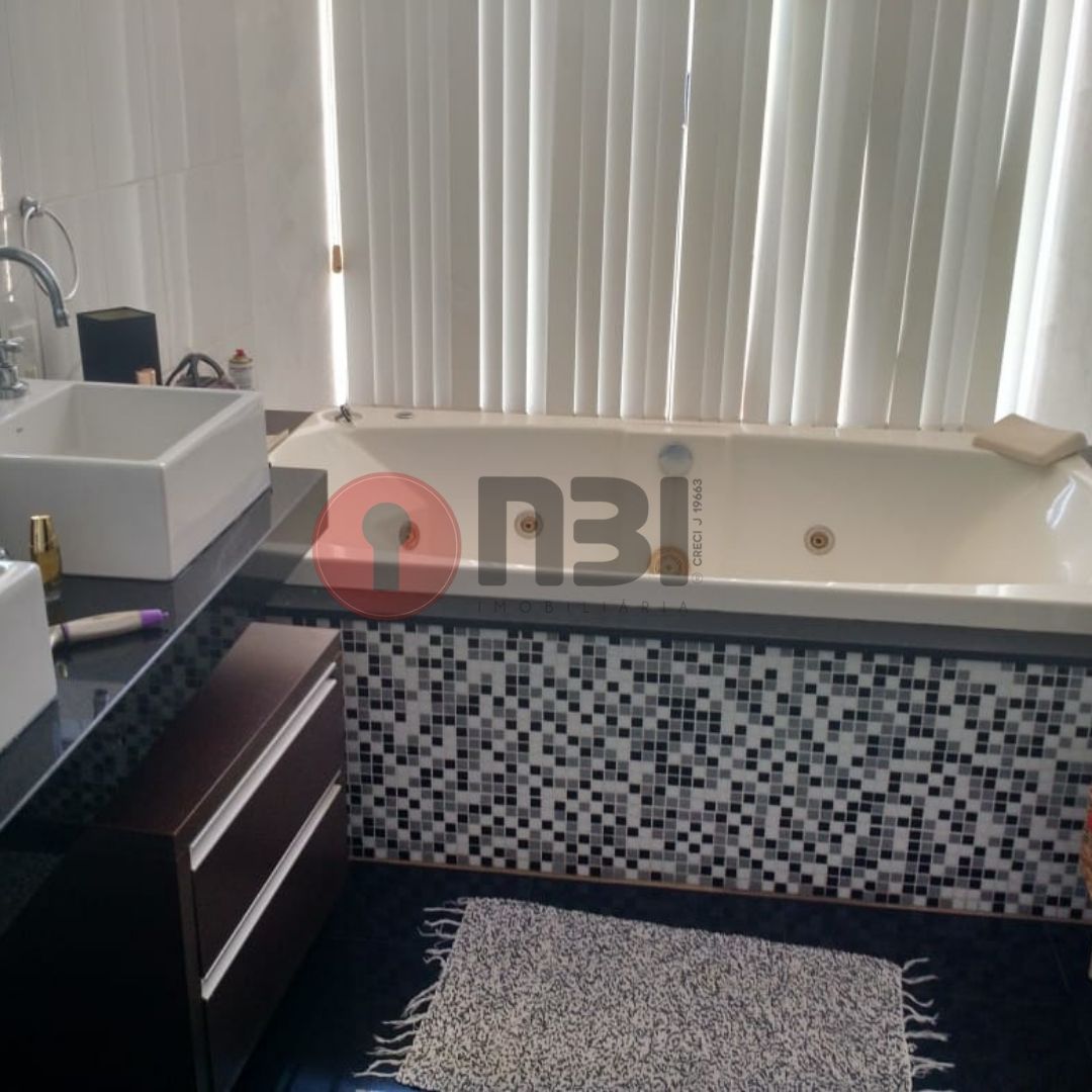 Casa de Condomínio com 4 quartos à venda, 360m² — foto 6 de 12