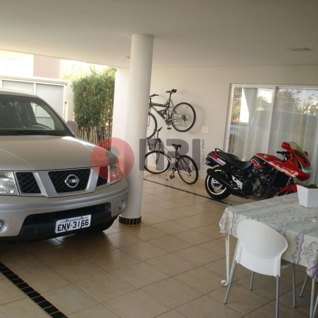 Casa de Condomínio com 4 quartos à venda, 360m² — foto 8 de 12