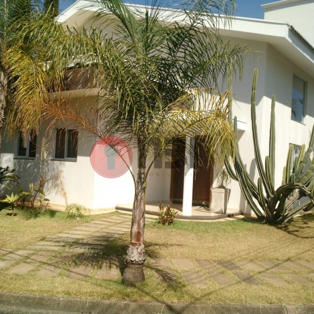 Casa de Condomínio com 4 quartos à venda, 360m² — foto 1 de 12