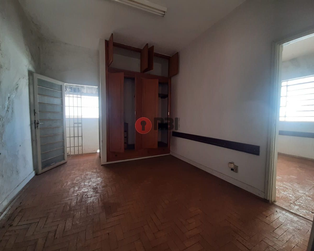 Casa com 4 quartos à venda, 493m² — foto 14 de 26