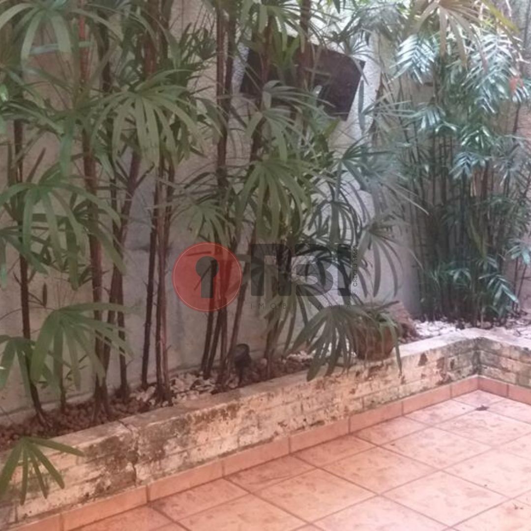 Casa com 4 quartos para aluguel, 525m² — foto 32 de 34