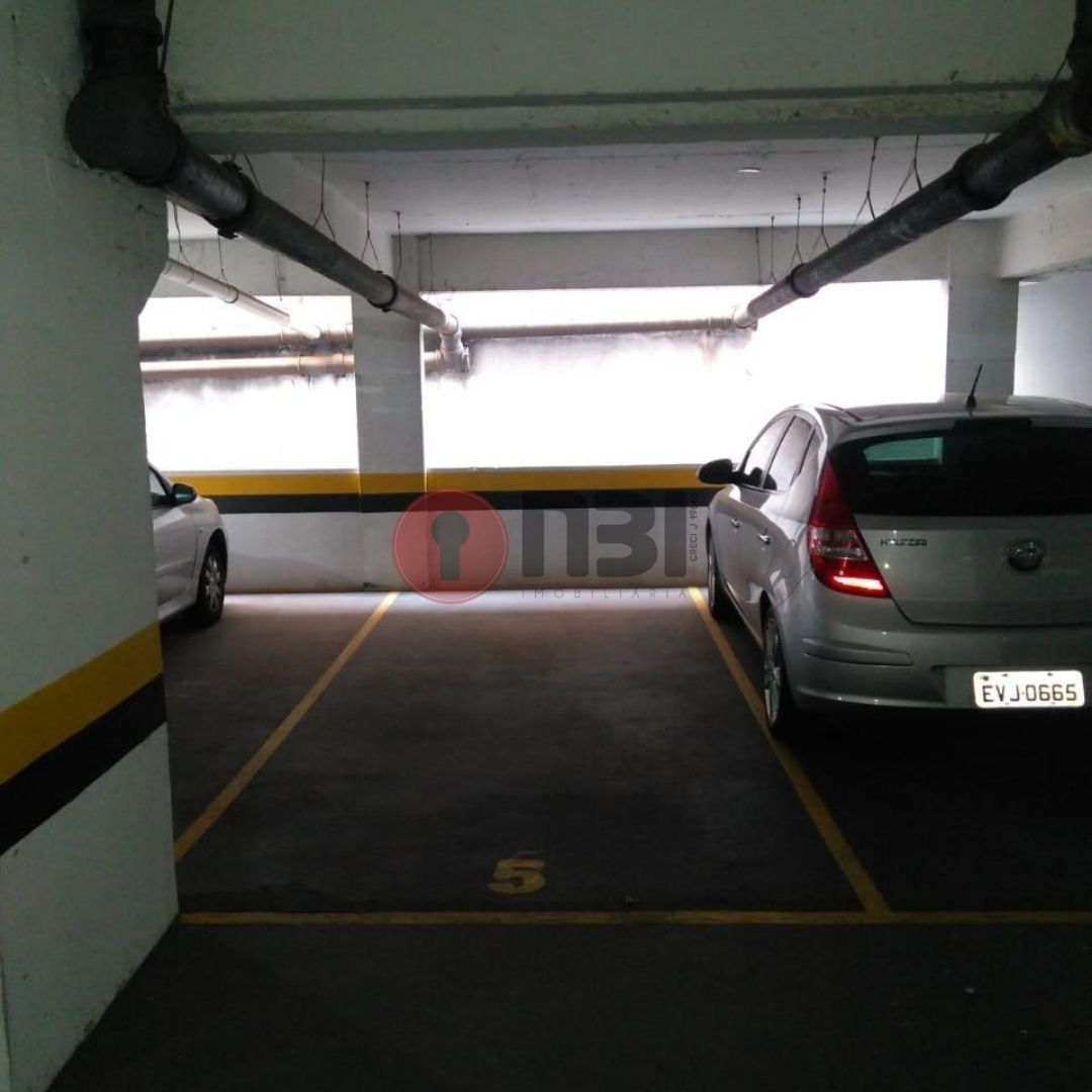 Apartamento com 2 quartos à venda, 90m² — foto 9 de 17