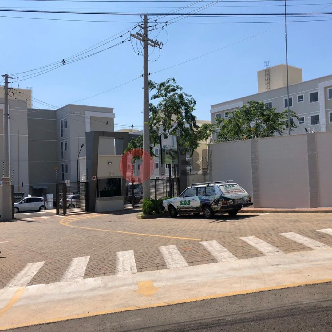 Apartamento com 2 quartos à venda, 40m² — foto 1 de 18