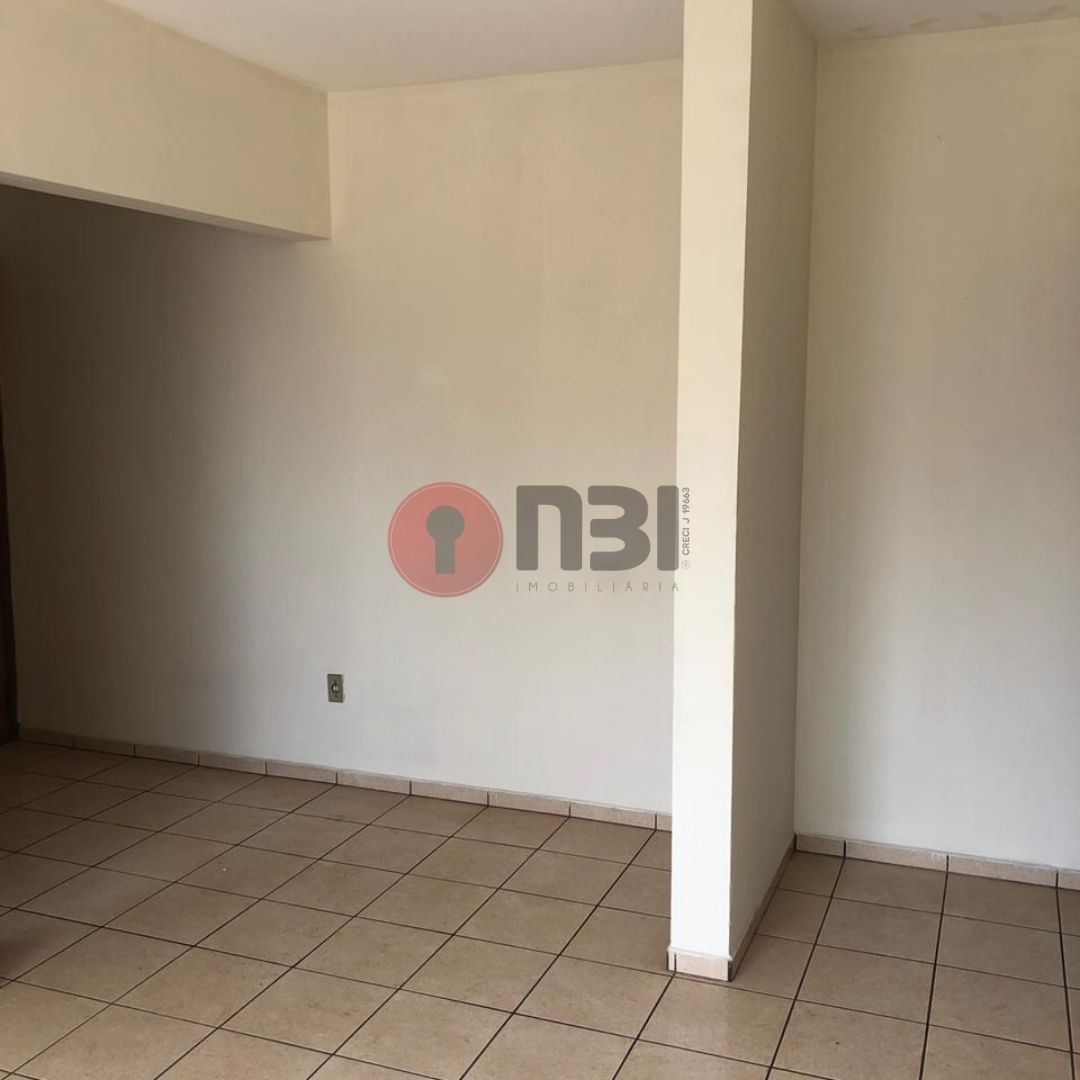 Apartamento com 2 quartos à venda, 70m² — foto 7 de 12