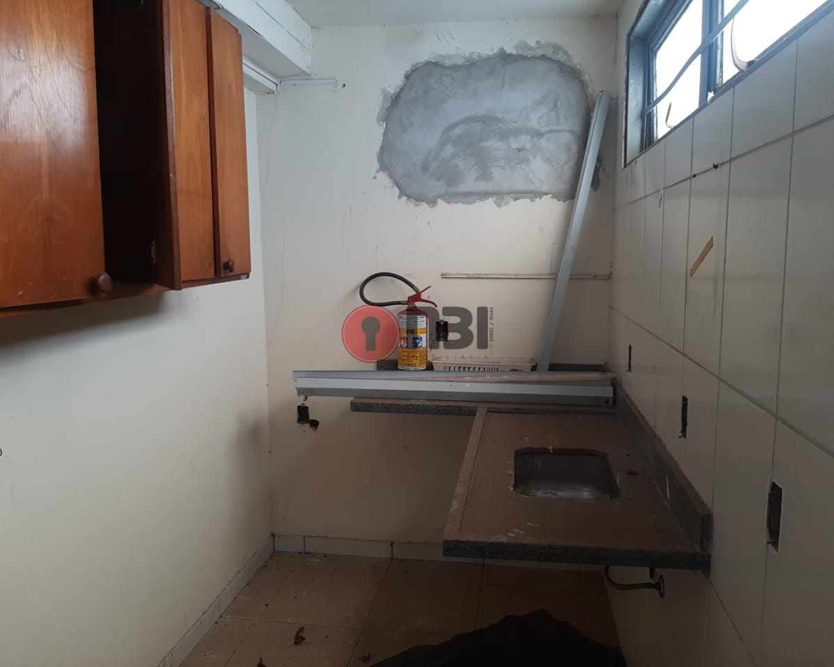 Galpão / Depósito / Armazém  para aluguel, 1275m² — foto 4 de 19