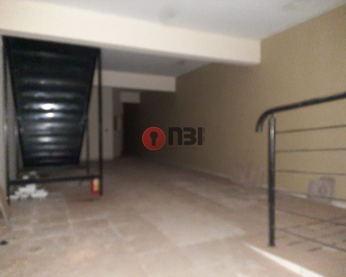 Galpão / Depósito / Armazém  para aluguel, 1275m² — foto 5 de 19