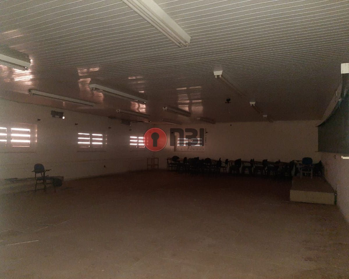 Galpão / Depósito / Armazém  para aluguel, 1275m² — foto 7 de 19