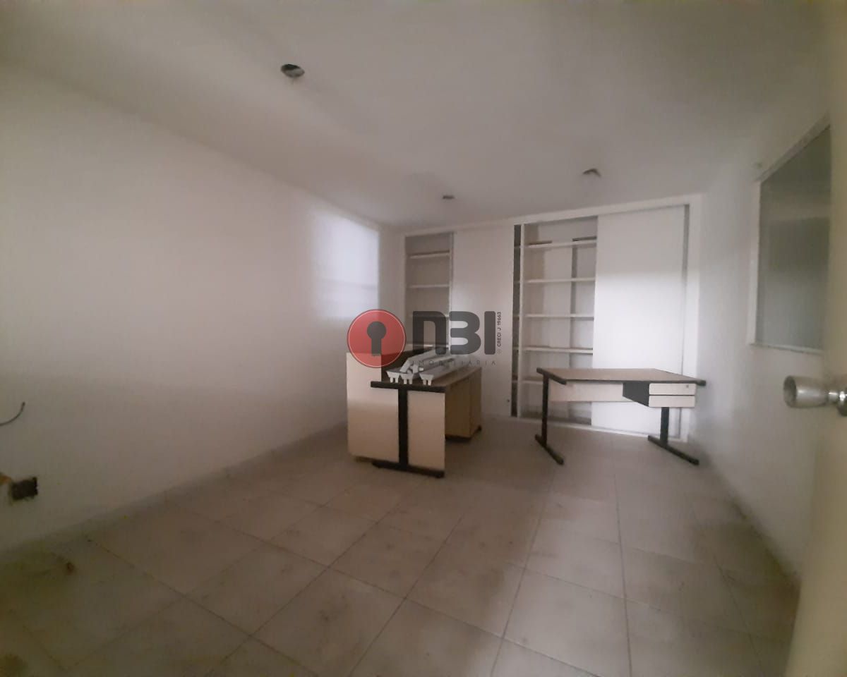 Galpão / Depósito / Armazém  para aluguel, 1275m² — foto 15 de 19