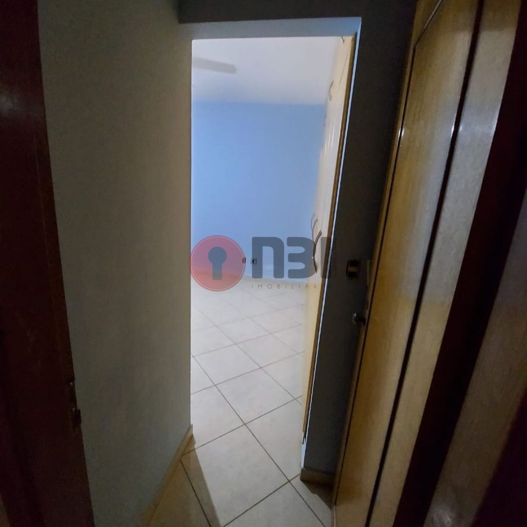 Apartamento com 3 quartos à venda, 267m² — foto 16 de 18