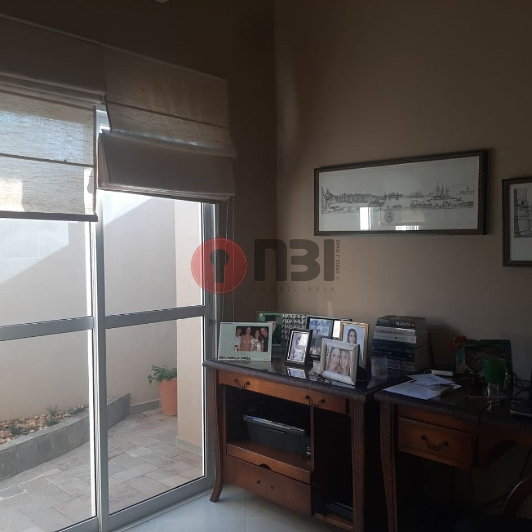 Casa com 4 quartos à venda, 350m² — foto 5 de 31