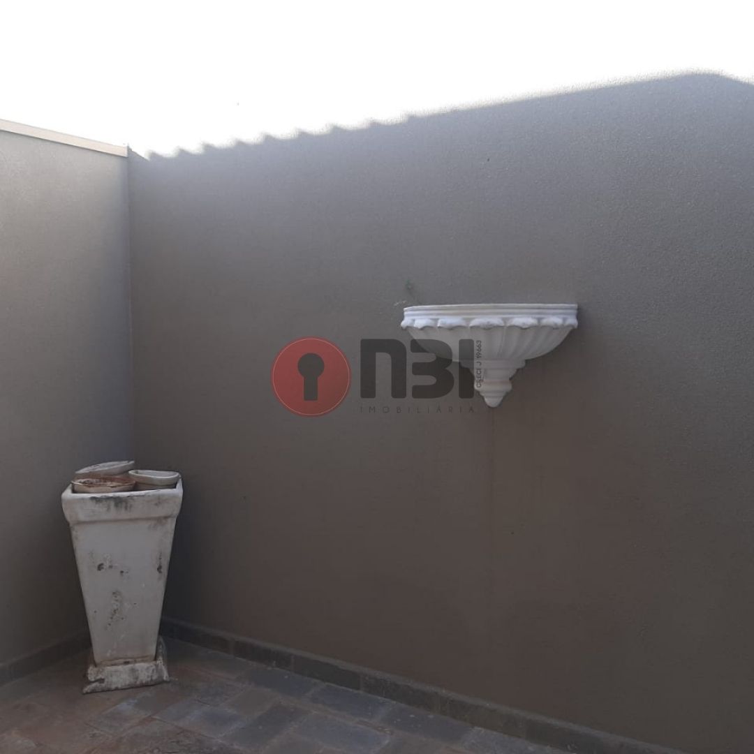 Casa com 4 quartos à venda, 350m² — foto 7 de 31