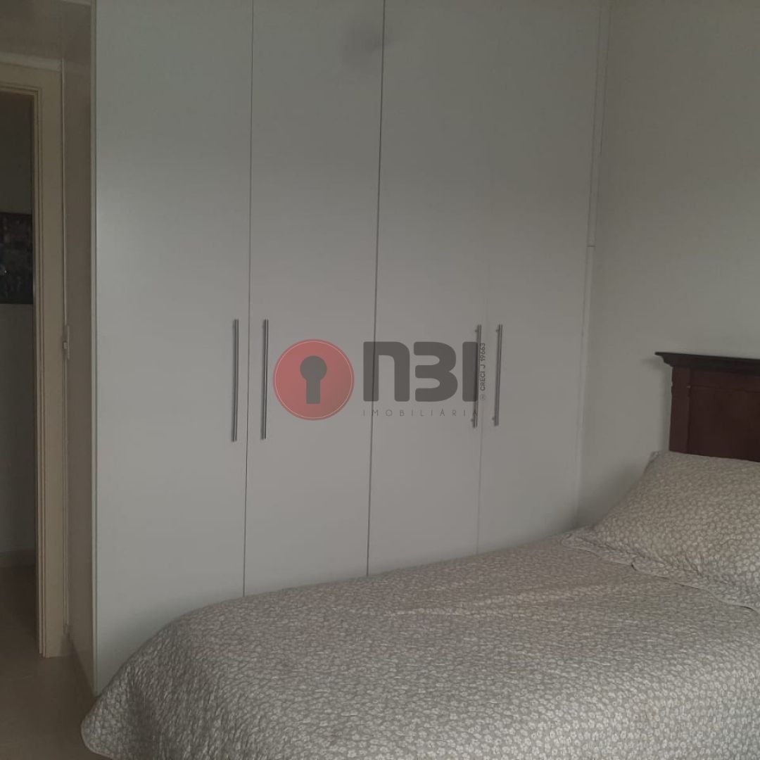 Casa com 4 quartos à venda, 350m² — foto 11 de 31