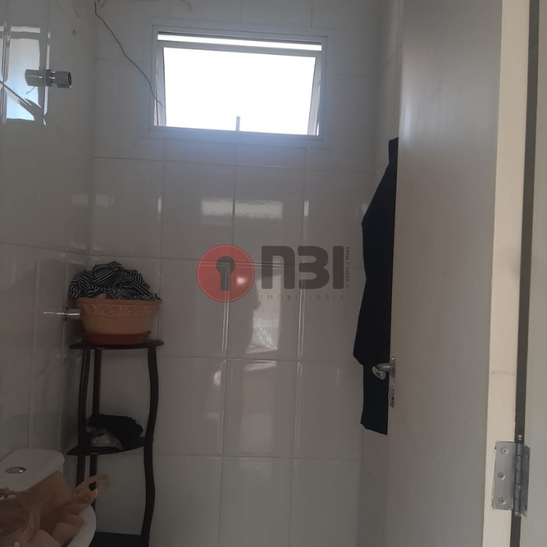 Casa com 4 quartos à venda, 350m² — foto 23 de 31