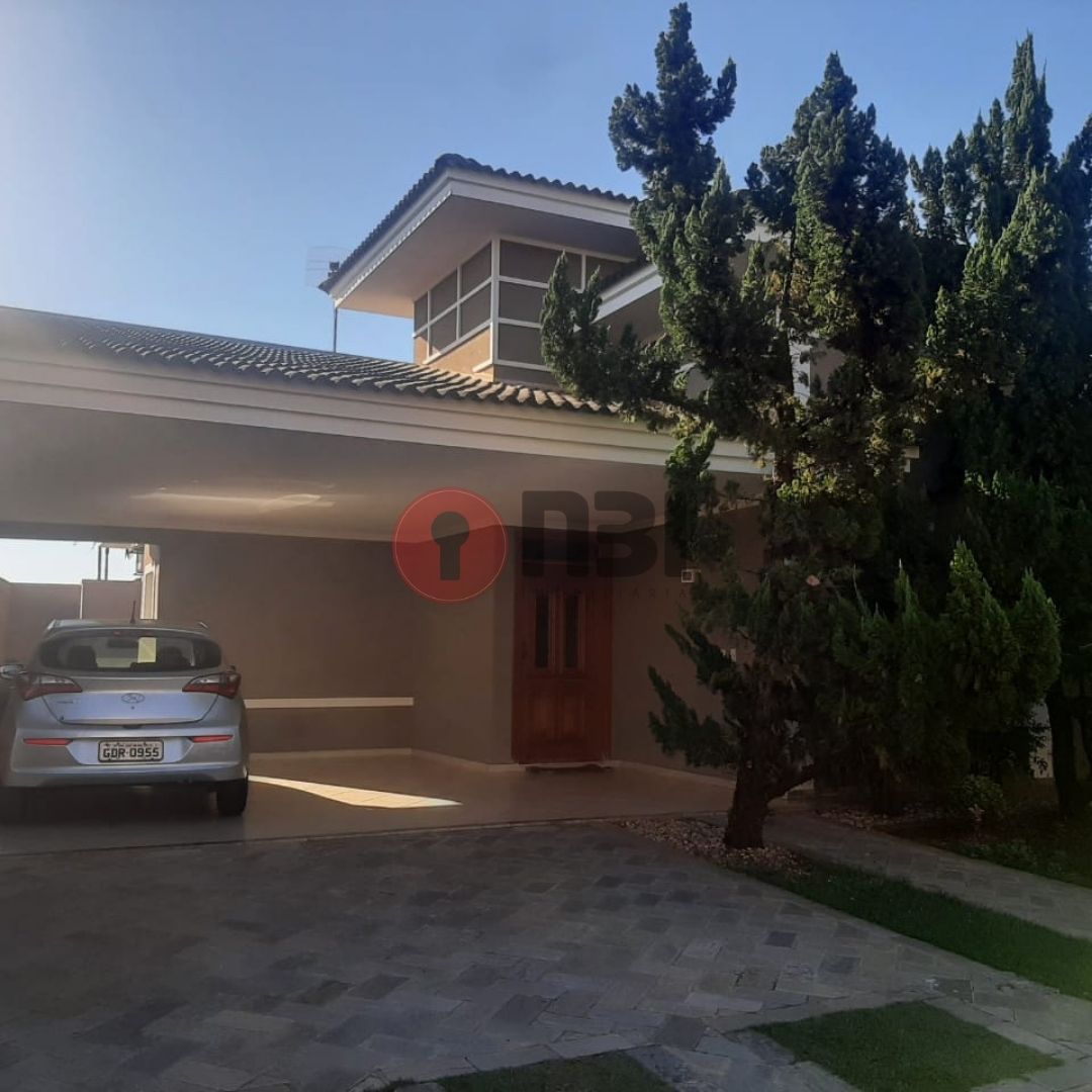 Casa com 4 quartos à venda, 350m² — foto 1 de 31