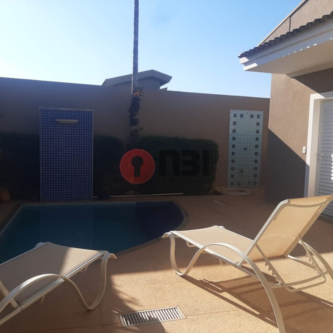 Casa com 4 quartos à venda, 350m² — foto 21 de 31