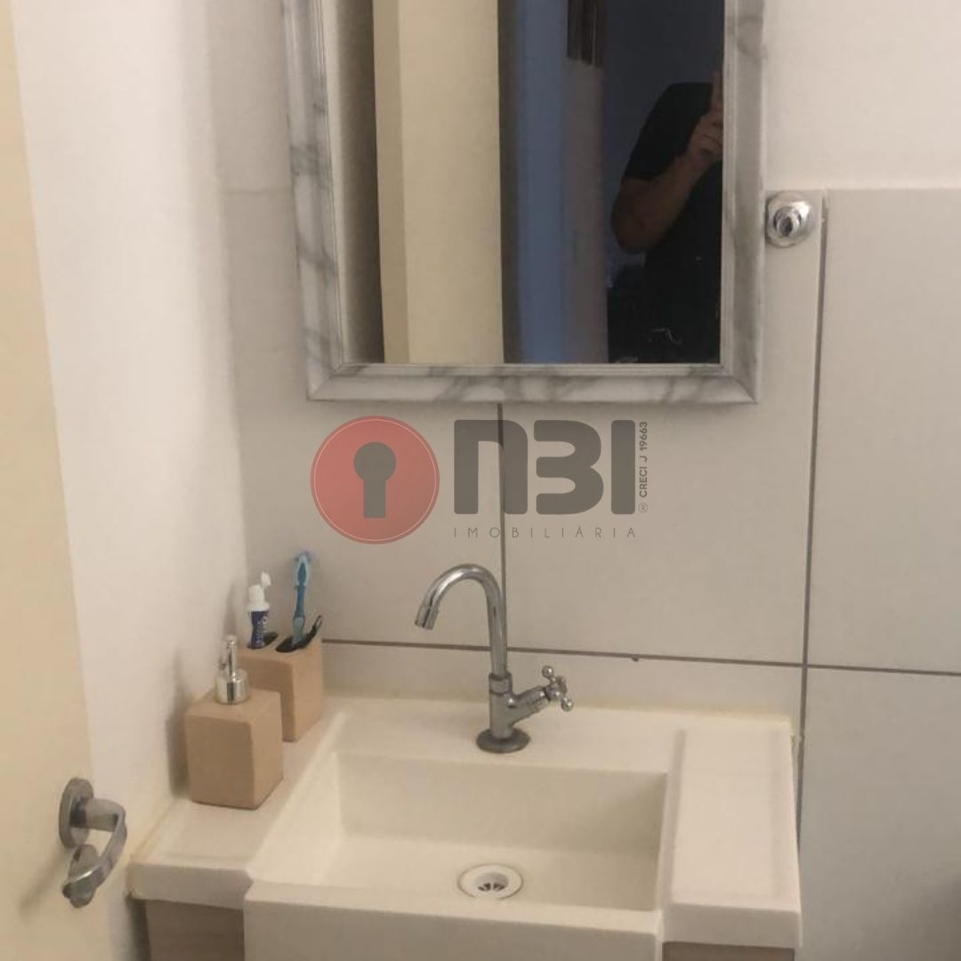 Apartamento com 2 quartos à venda, 49m² — foto 2 de 21
