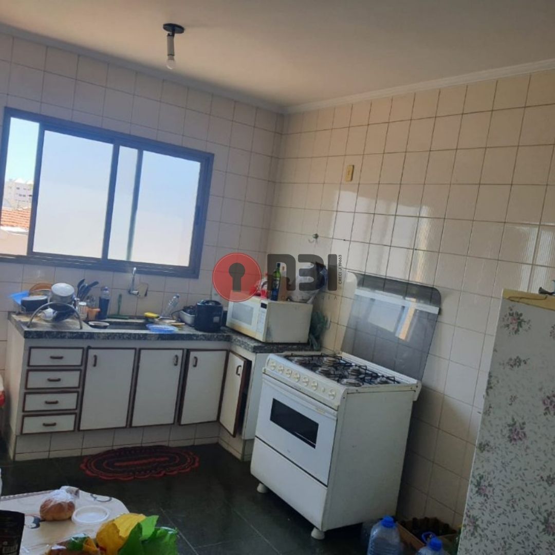Apartamento com 2 quartos à venda, 72m² — foto 1 de 13
