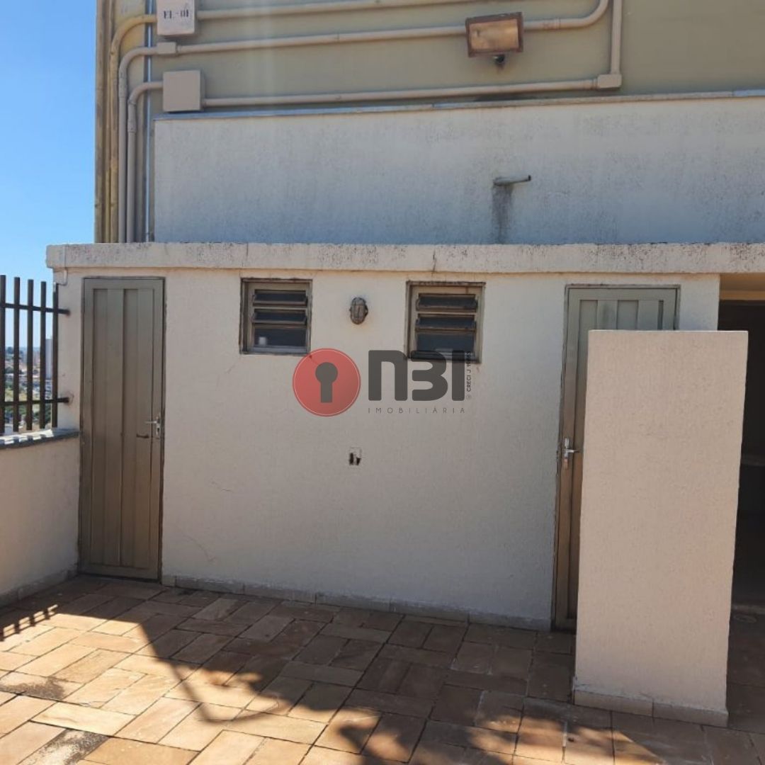 Apartamento com 2 quartos à venda, 72m² — foto 2 de 13