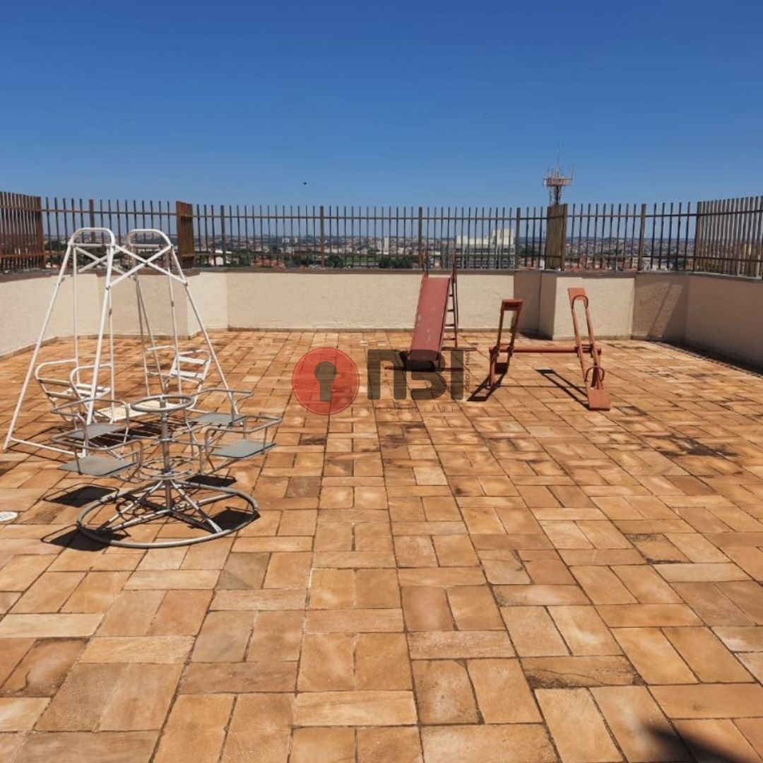 Apartamento com 2 quartos à venda, 72m² — foto 3 de 13